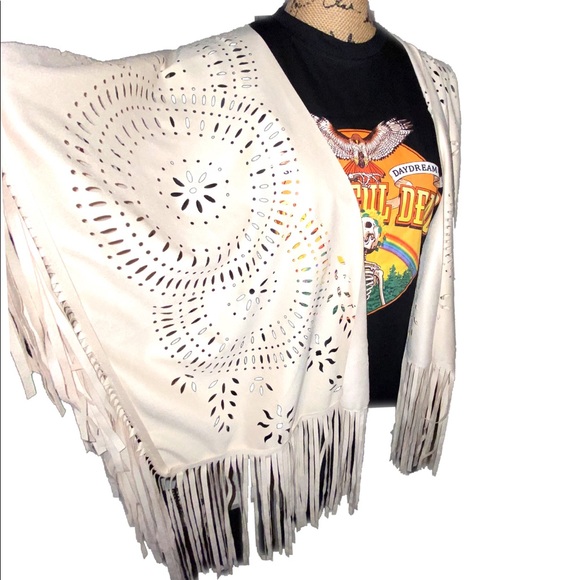 Boho Cut Out Fringed Shawl/Wrap - Picture 2 of 6